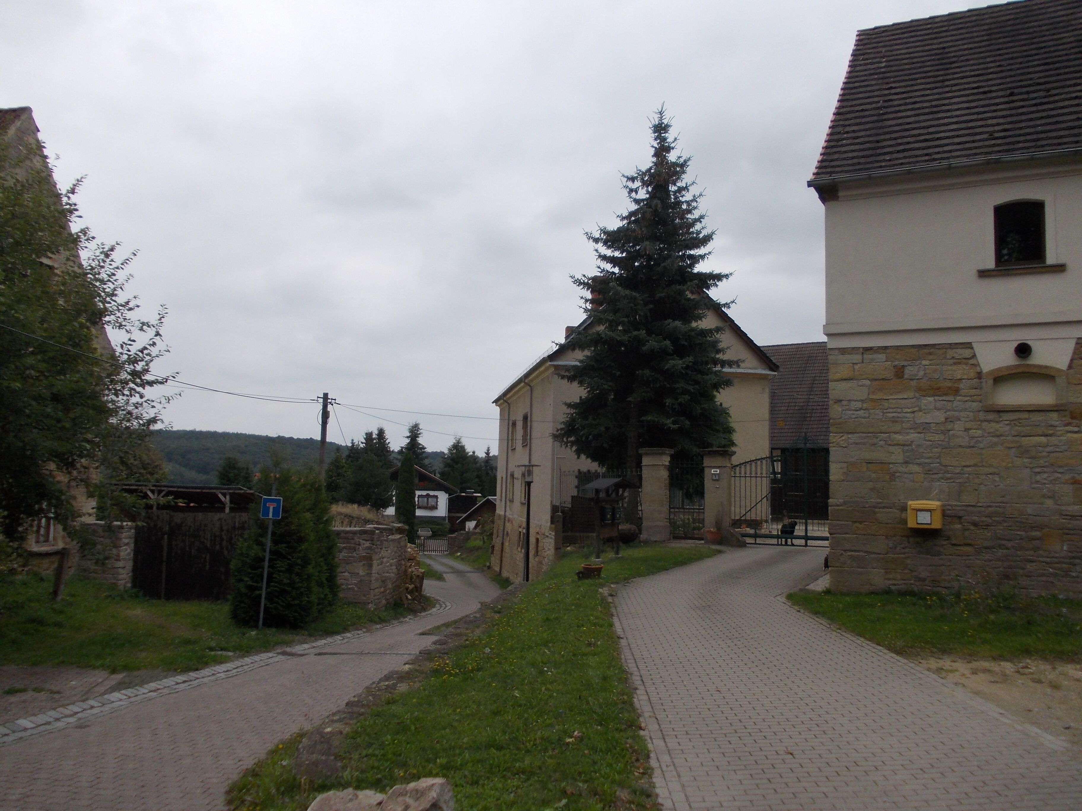 In Schlottweh (Wetterzeube, district: Burgenlandkreis, Saxony-Anhalt)