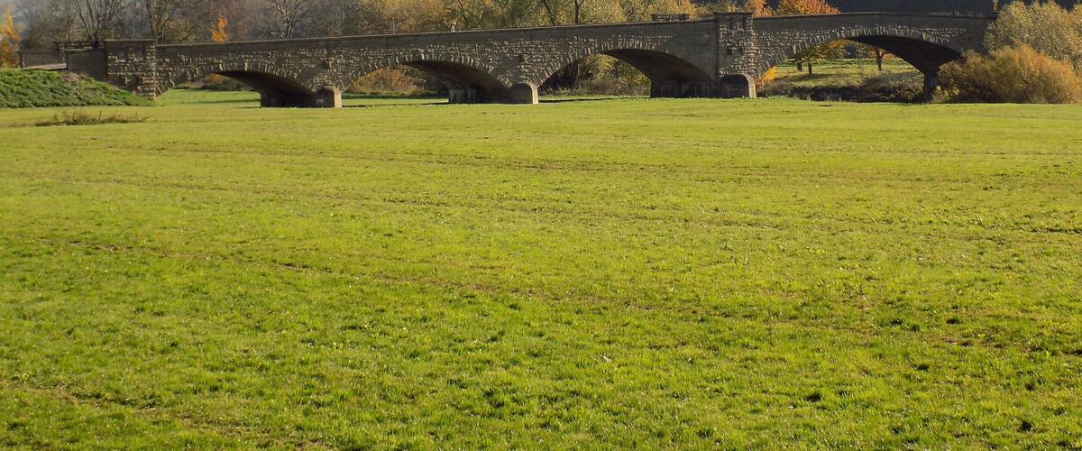Bridge over the Weisse Elster river in Haynsburg (Wetterzeube, district: Burgenlandkreis, Saxony-Anhalt)