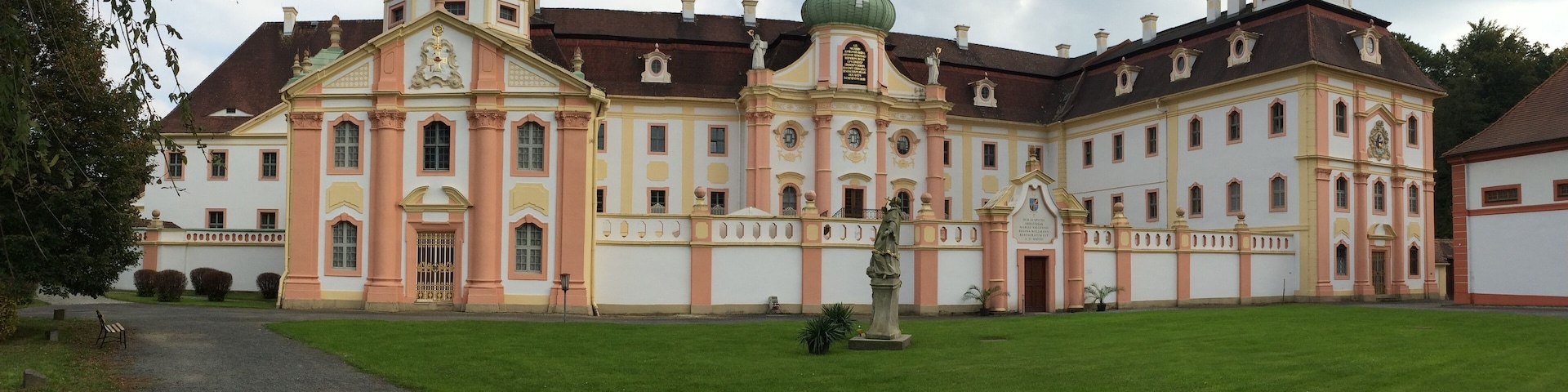 Chapel of the Holy Cross and St Michael