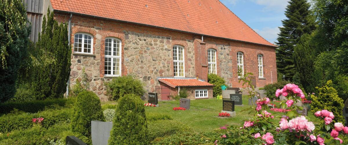 Sehestedt, St.-Peter-und-Paul-Kirche