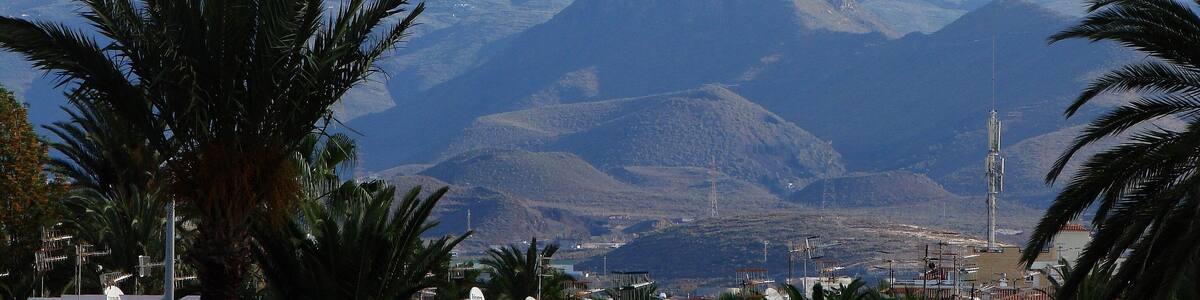 Teneriffa - Süd - La Galletas - Teide ohne Wolken