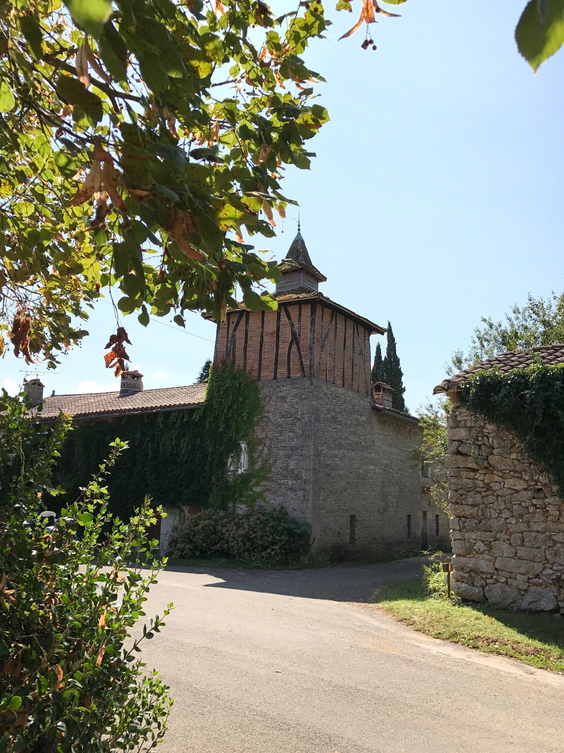 If you drive along the Corniche road overlooking the river Aveyron near Saint-Antonin Noble Val, you might see this beautiful pigeon house, typical of the Quercy region.