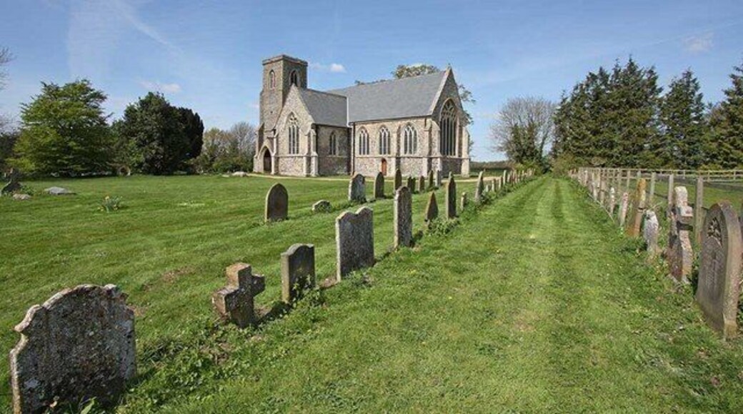 All Saints Church, Besthorpe, Norfolk - Churchyard