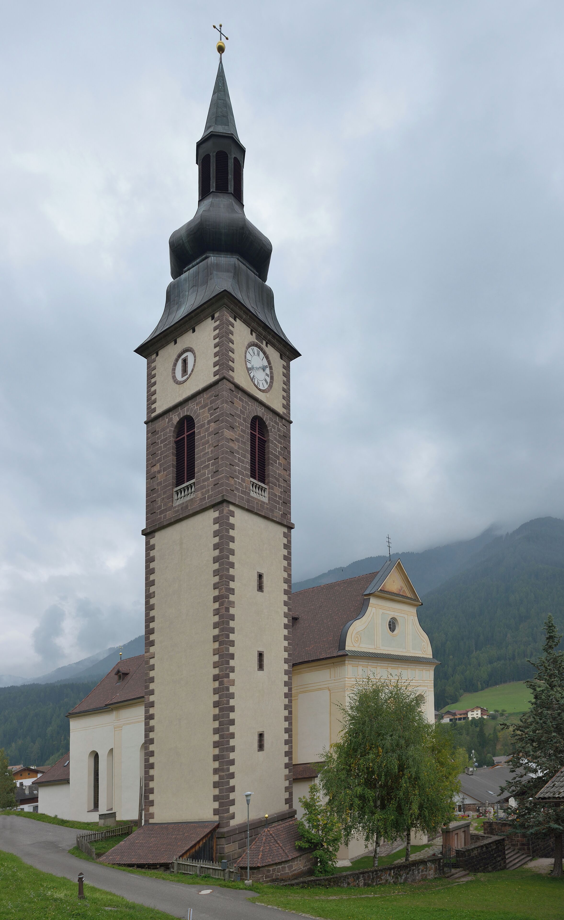 Parish church Saint Peter and Paul in Villnöß - The steeple was buildt 1897