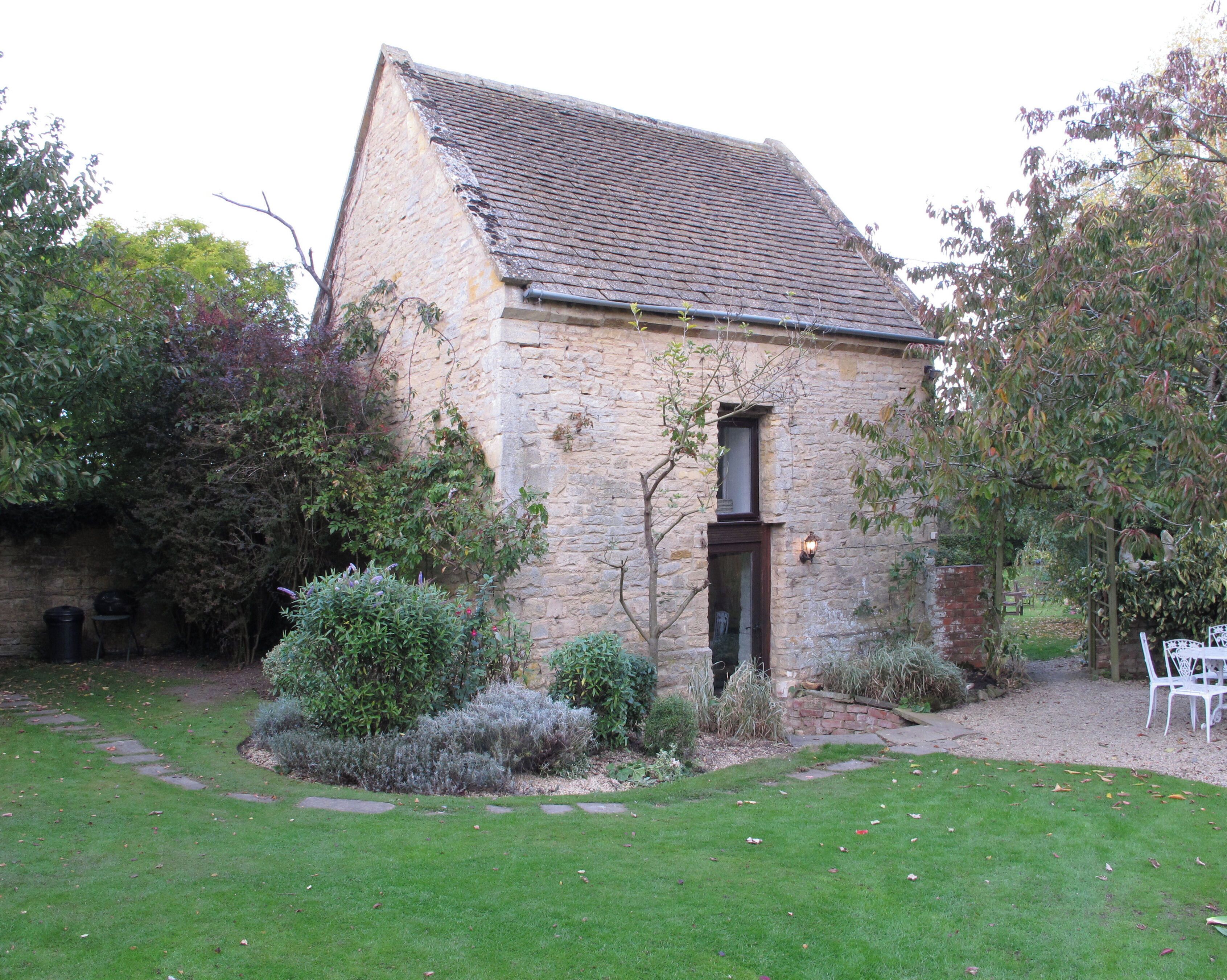 Dovecote, Upper Court, Kemerton now self-catering cottage. The dovecot has been converted into a small comfortable self-catering cottage, one bedroom on 1st floor, bathroom and a small bed on 2nd floor.