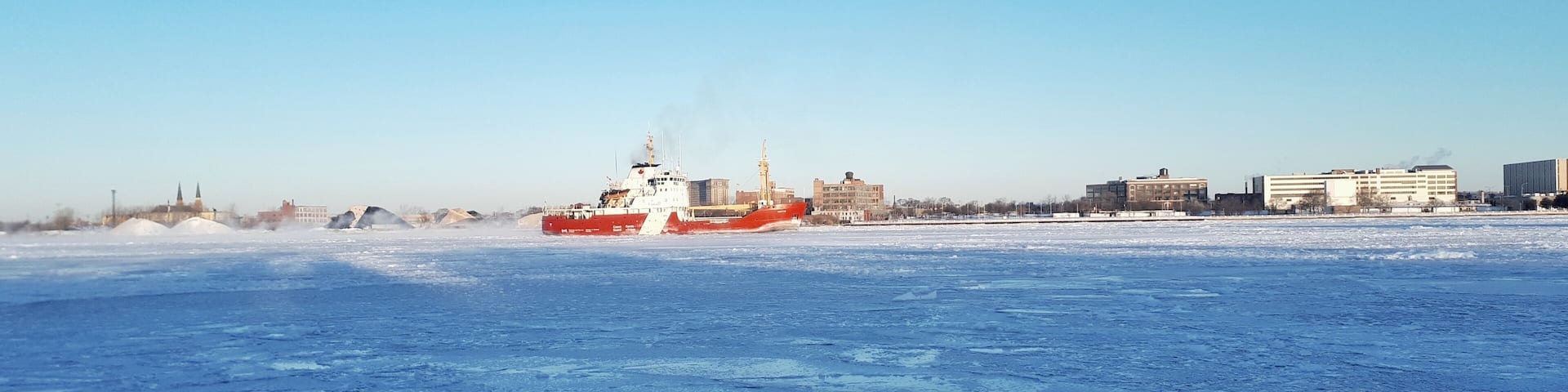 Frozen Detroit river