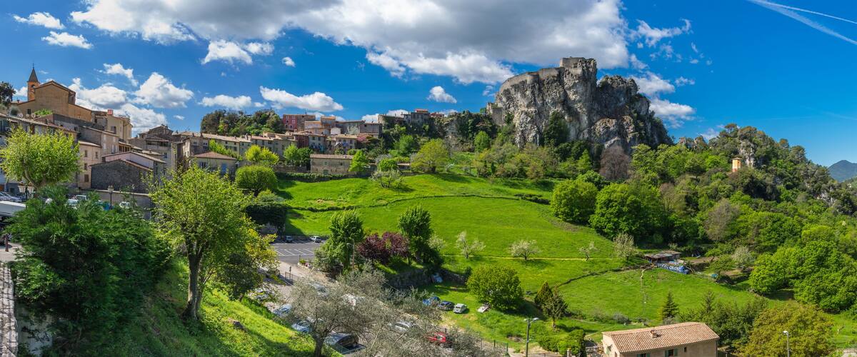 Village Gilette in France