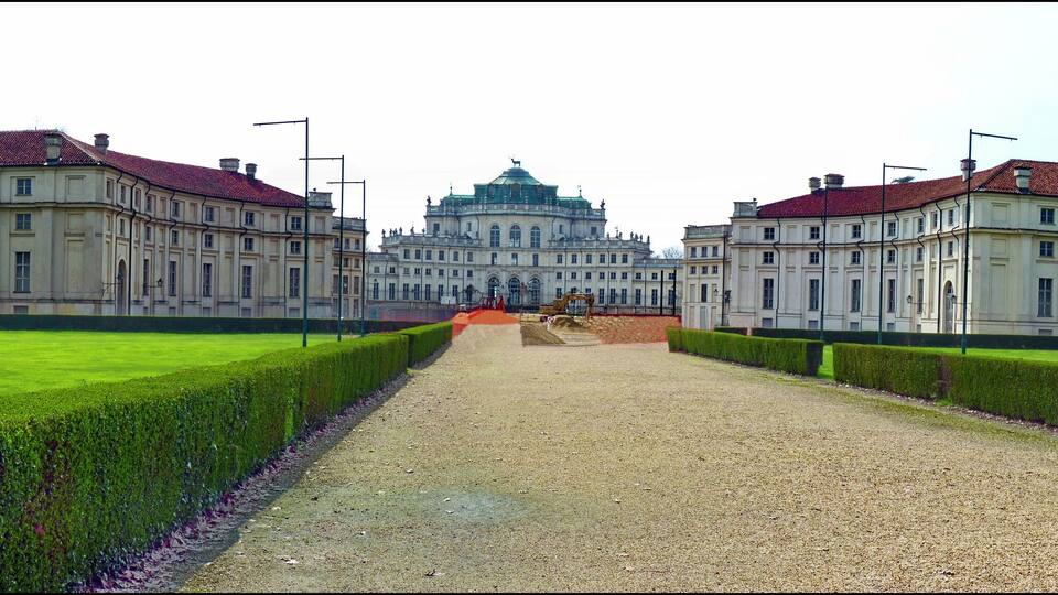 palazzina di caccia lato NE