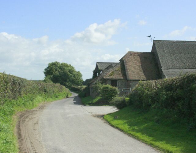 Bradley Lane passing Dangell's Barn Farm About half a mile to Maiden Bradley.
