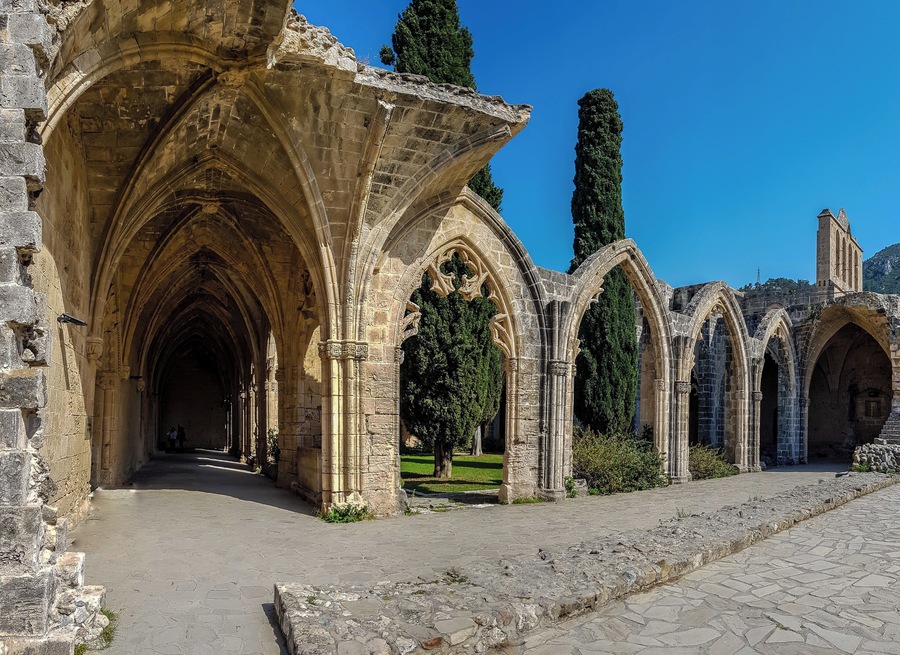 Visiting the beautiful #bellapais #abbey (The Abbey of Beautiful Peace) in #kyrenia #cyprus #details