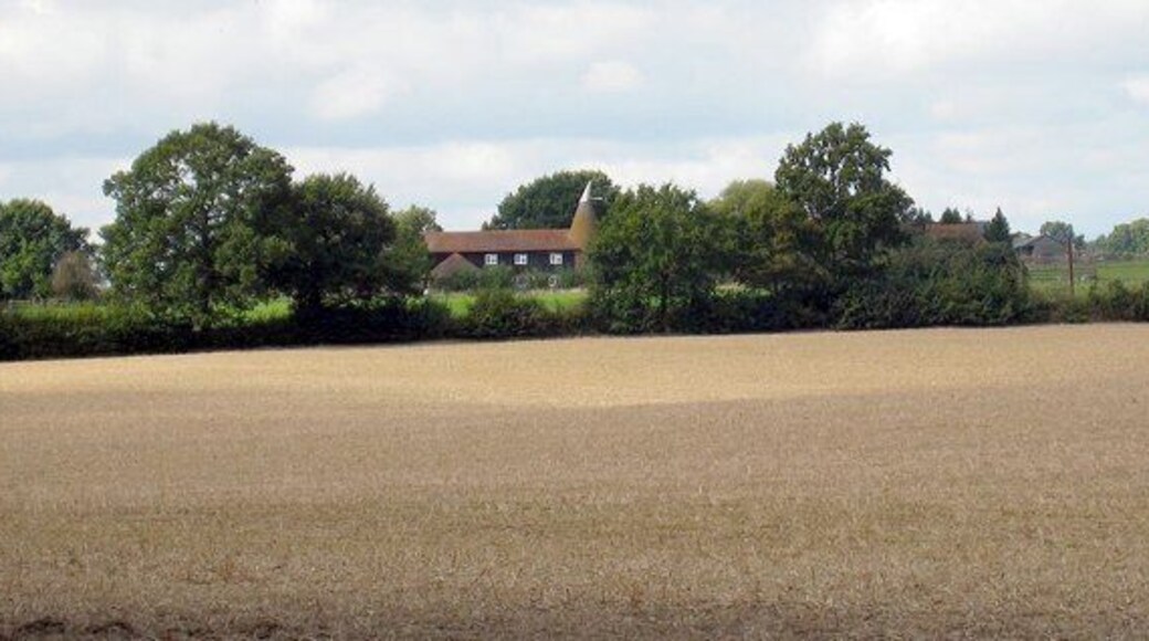 Judge House Farm Oast, Woodcock Lane, Grafty Green, Kent Single round kiln oast house.