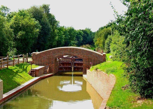 Loxwood Lock, Wey & Arun Canal This new lock, just west of the new Loxwood Bridge, was completed in 2006. There was no lock here previously, but one had to be installed because of water level changes necessitated by the new bridge.