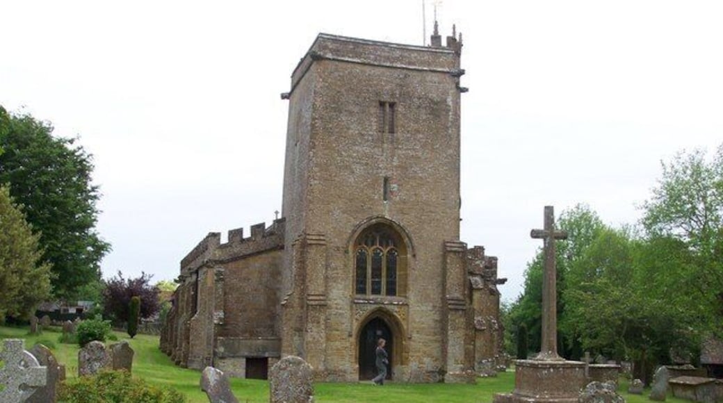 Rennie Macintosh connection at Merriott Church Somerset Merriott church may just be a simple English village church, but the great Scottish Art Nouveau architect and designer Charles Rennie Macintosh, used it as the basis for his design of Queens Cross Church in Garscube Rd. Glasgow.