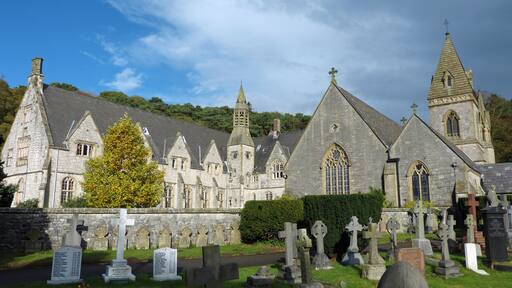 This is a photo of listed building number