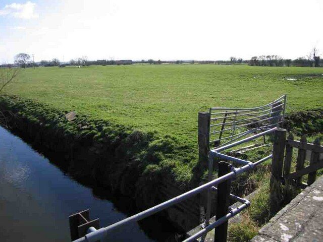 Fields near Lower Godney. Geograph taken looking SW across the levels towards Meare from Fm in Lower Godney
