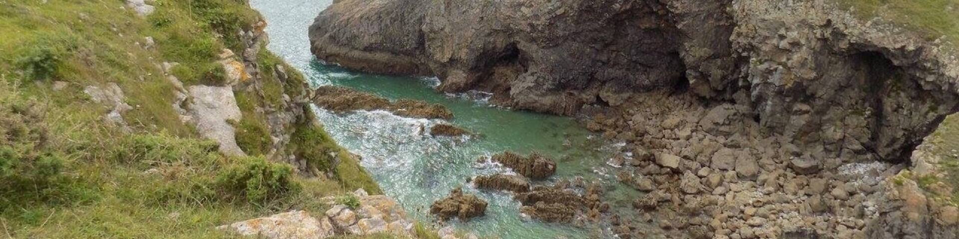 Lydstep, Pembrokeshire, Wales, UK.
#Vacation #Holiday #Trip #Travel #Summer #Wales #Pembrokeshire #PembrokeshireCoast #NationalPark #Countryside #Seaside #Nature #Walking #Hiking #Outdoors #GetOutside #Exploring #Adventure #TheGreatOutdoors #WildPlaces #GreatBritain #BritainsBreathingSpaces