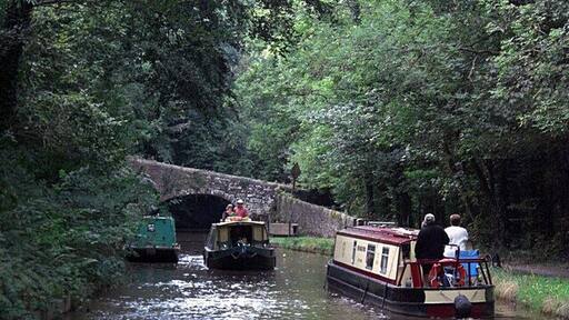 Rush hour, Govilon Narrowboat congestion to the east of Govilon Quarry Bridge (No. 96) on the Monmouthshire & Brecon Canal.