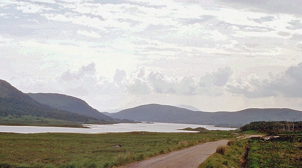 Head of Loch Naver, from B873 near Dal Harrald. A desolate road down from Bettyhill along Loch Naver to Altnaharra (of Weather Forecsat fame). On the left are the slopes of Ben Klibreck