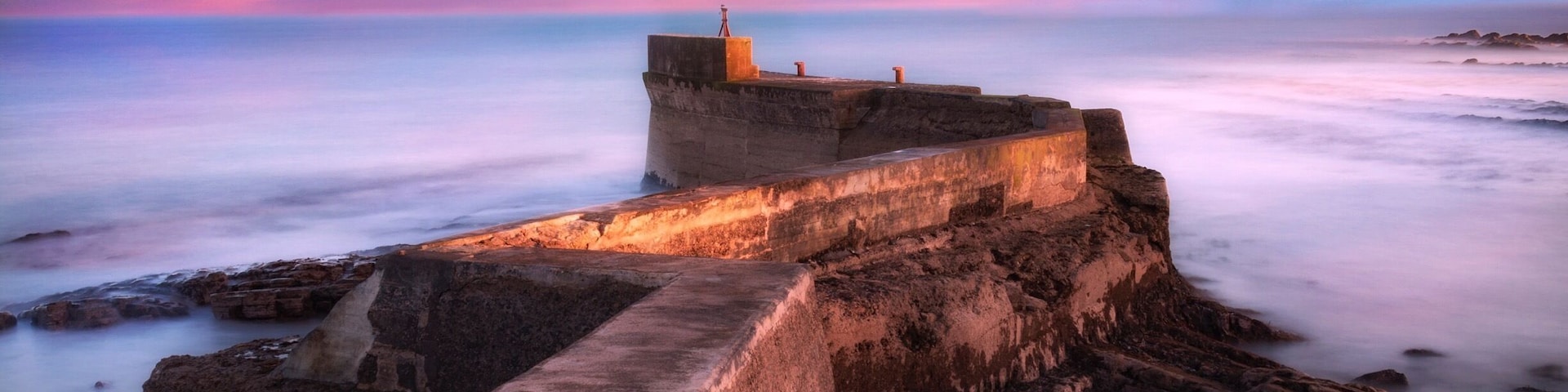 Unless you look over the wall at the Harbour- you would never know this pier was there!
Caught a beautiful, and then went for fish and chips! Just perfect. 
St Monans is a lovely wee. I'll she just outside St Andrews- well worth a visit.