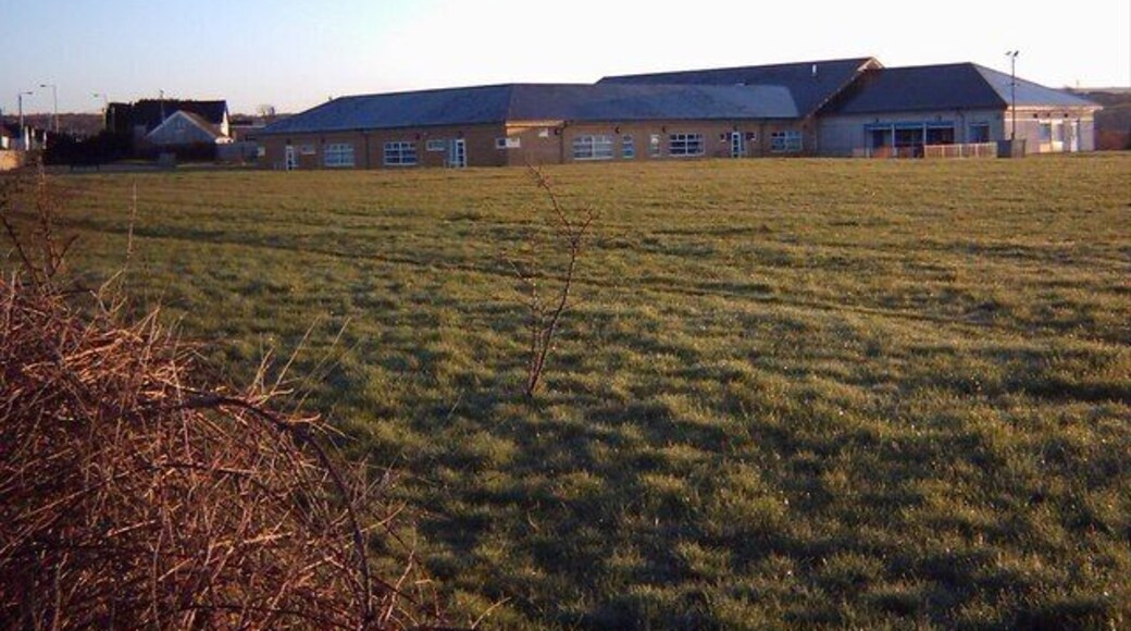 Llwyncrwn School Primary School