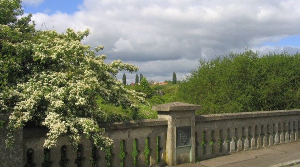 High Ongar Bridge (south-side) Alternative view of this bridge.