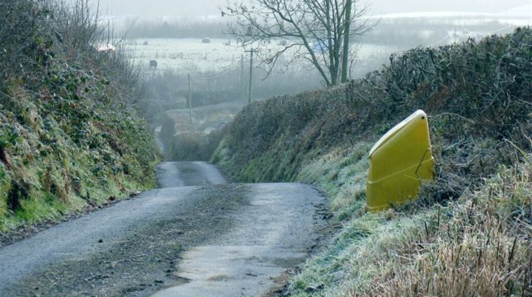 The road down from Esgair Steep and uneven, this narrow lane certainly warrants the visible grit bin.