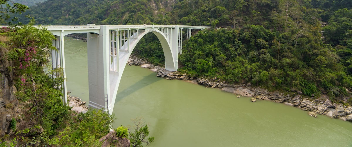 The Coronation Bridge, also known as the Sevoke Bridge, in Darjeeling, West Bengal, India. It spans across the Teesta River, connecting the districts of Darjeeling and Jalpaiguri.