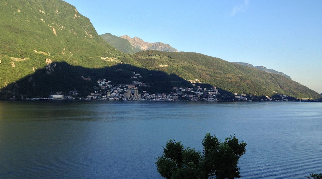 Вид на Campione из ресторана