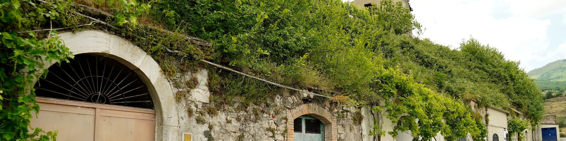 Borgo di Barile, nella regione di Volture dove si produce il rinomato vino Aglianico. Provincia di Potenza. Basilicata Italy