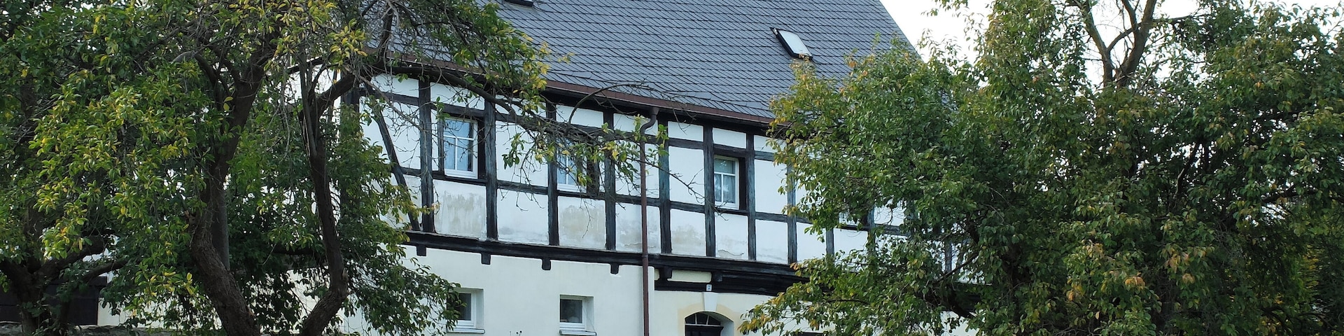 Dorfstraße 54, Mildenau (Sachsen) ID: 08992167 50.5934393,13.0688228