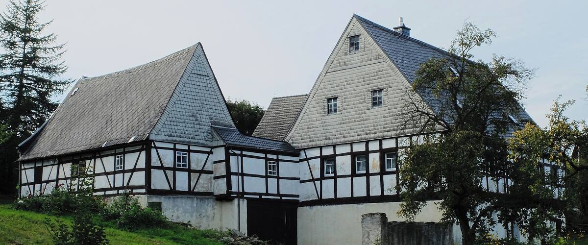 Dorfstraße 54, Mildenau (Sachsen) ID: 08992167 50.5934393,13.0688228