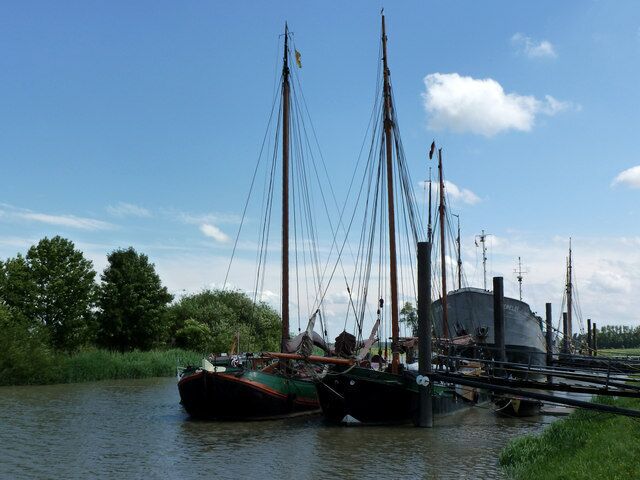 Museumsschiffe in Wischhafen