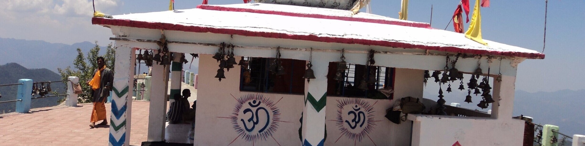 Kartik Swami Temple, Rudraprayag, Uttarakhand, India. Read more about this temple here http://bit.ly/20YDRS2
#kartikswamitemple #kartikswami #rudraprayag #temple #india #uttarakhand #mountaintemple #trekking