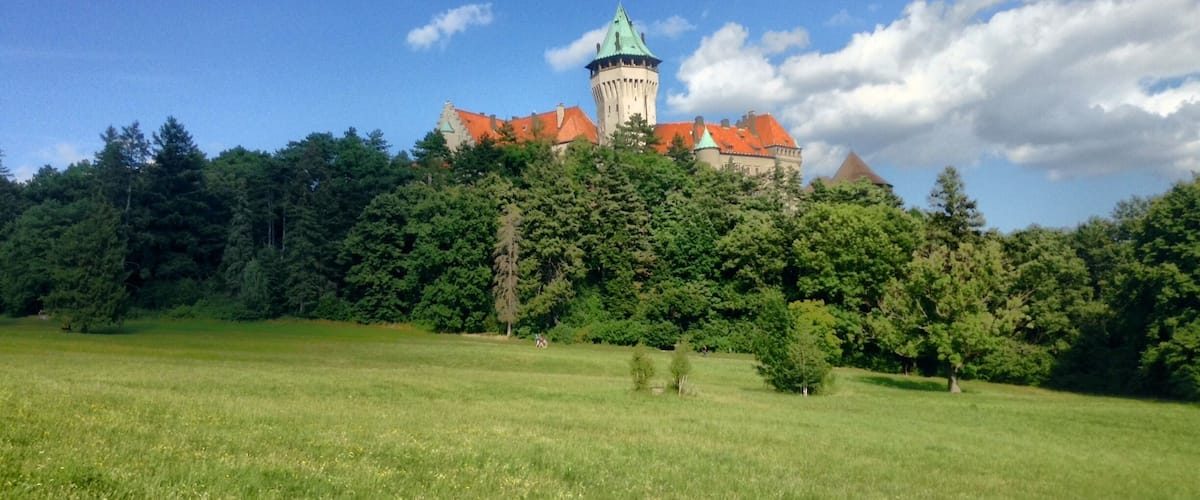 Smolenice Castle is situated on the eastern slope of the Small Carpathian Mountains in the village of Smolenice.
Built in the 15th century, it was badly damaged in both the 17th century and the Second World War. It has been owned by the Slovak Academy of Science since 1953, and is used as a conference centre. It is only open to the public during July and August.
You can get here by bus or train from Trnava, which is around 25 km away.
#castle #malekarpaty