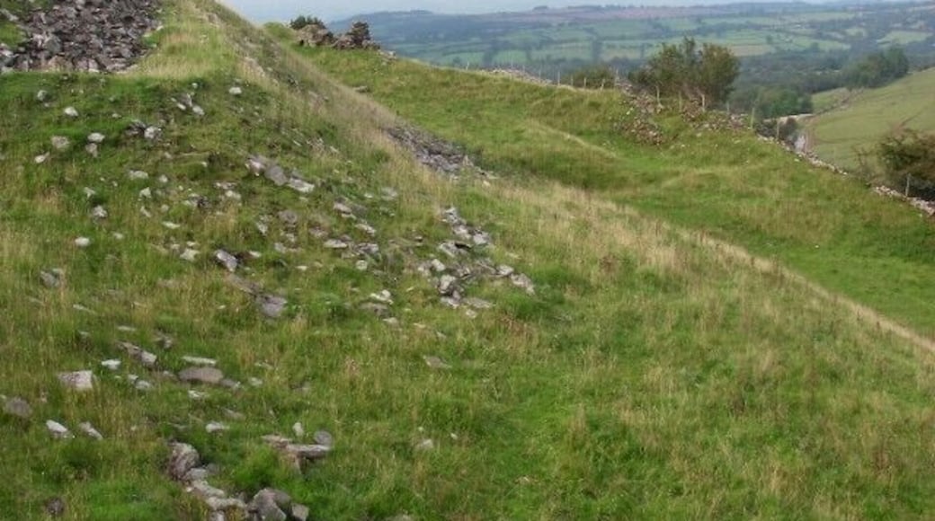 Castell Dinas The remains of the northern gate tower of this castle which dates from Norman to early Middle Ages period. There are extensive earthworks ariound the flanks of the hill. Public access to this impressive site is by way of a permissive footpath provided through the Tir Gofal agri-environment scheme.