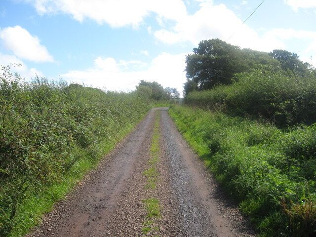 Track leading to West Bank Farm near Macmerry