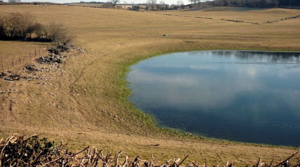 Holmer Tarn - with a lot less water in it than three months ago: 1601544
