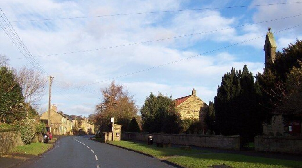 Central Grewelthorpe. Main Street outside the chapel, Grewelthorpe