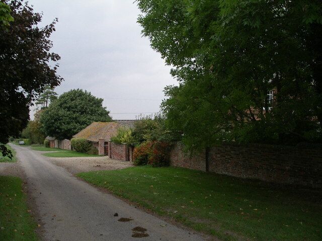 Warborough Farm. Looking North towards Letcombe Regis