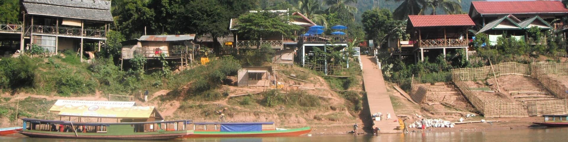 Take a boat trip along the river from Muang Khua to Nong Kuay, for amazing mountain views. Stop in Muang Ngoy along the way and experience peace in a town without electricity.
Tip: make friends with other travelers as you will need to hire the entire boat for the trip.
#lifeatexpedia #beaches