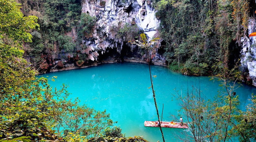 The“Three Caves in Three Lakes” and “the Three Caves and Three Skies in China.” #凤山三门海
https://twitter.com/Beautifulgx