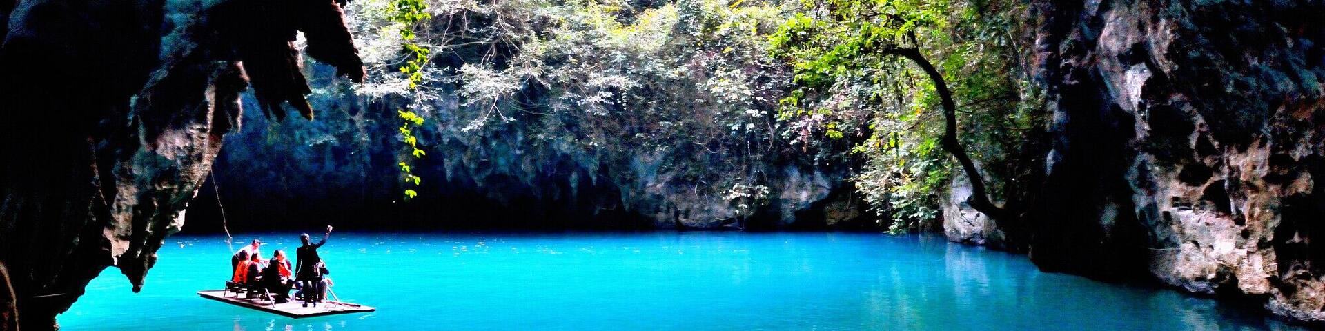 The“Three Caves in Three Lakes” and “the Three Caves and Three Skies in China.” #凤山三门海
https://twitter.com/Beautifulgx