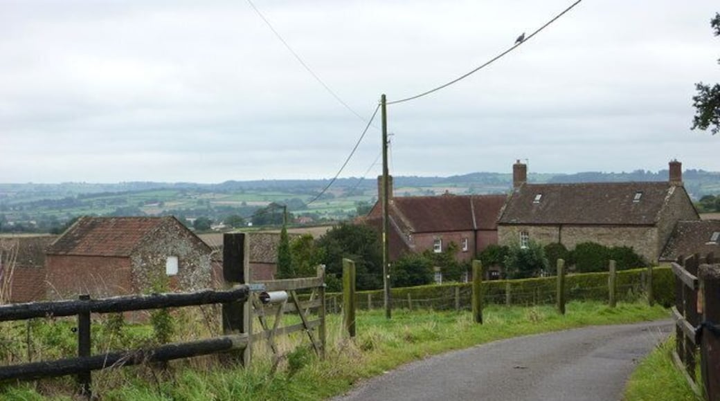 Stone Farm Named for the nearby 100 Stone.