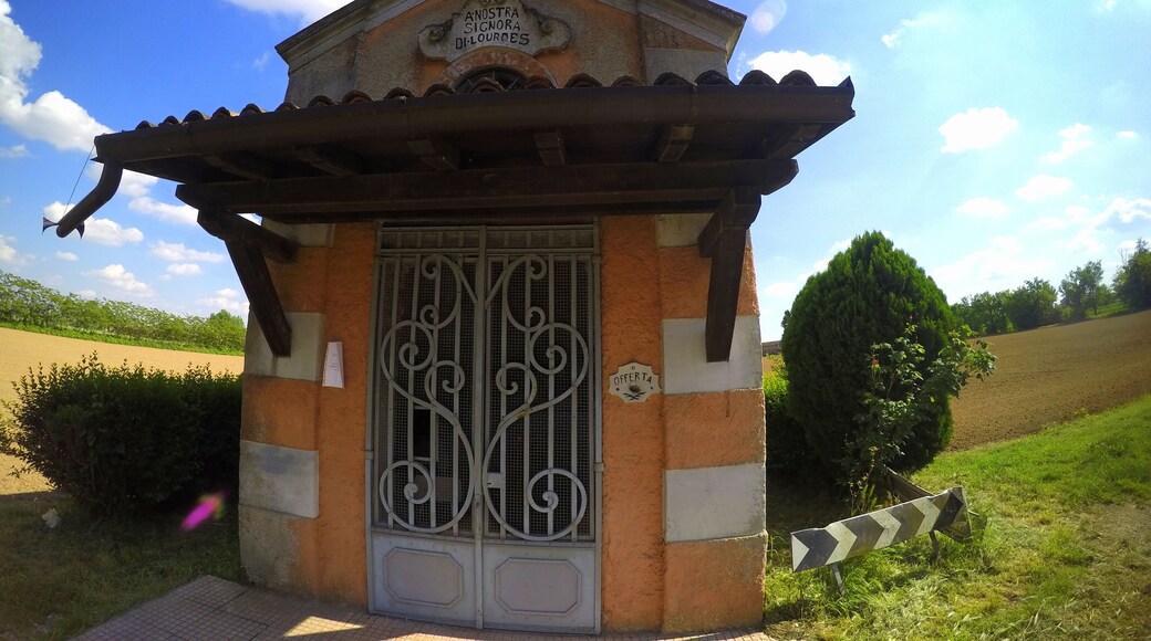 Rosate - Noviglio - Cappella a Nostra Signora di Lourdes