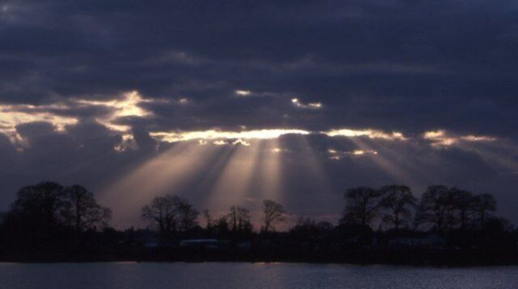 Stonar Lake Stonar Lake on the north side of sandwich, at dusk.