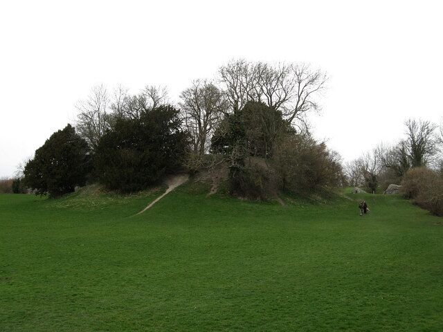 Motte, Bramber Castle Just the mound remains now overgrown by trees. The castle was built in 1073 and was derelict by the 16th century.