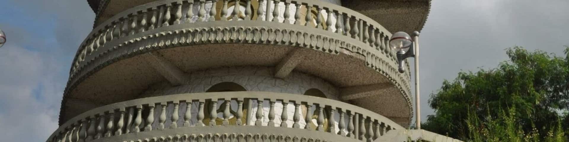 Virgin, child and angel monument.
#TroveOnTuesday