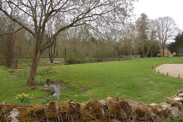 Ornamental lake and water features at Fossebridge