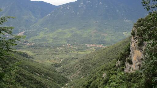 Veduta del borgo di Collepiano