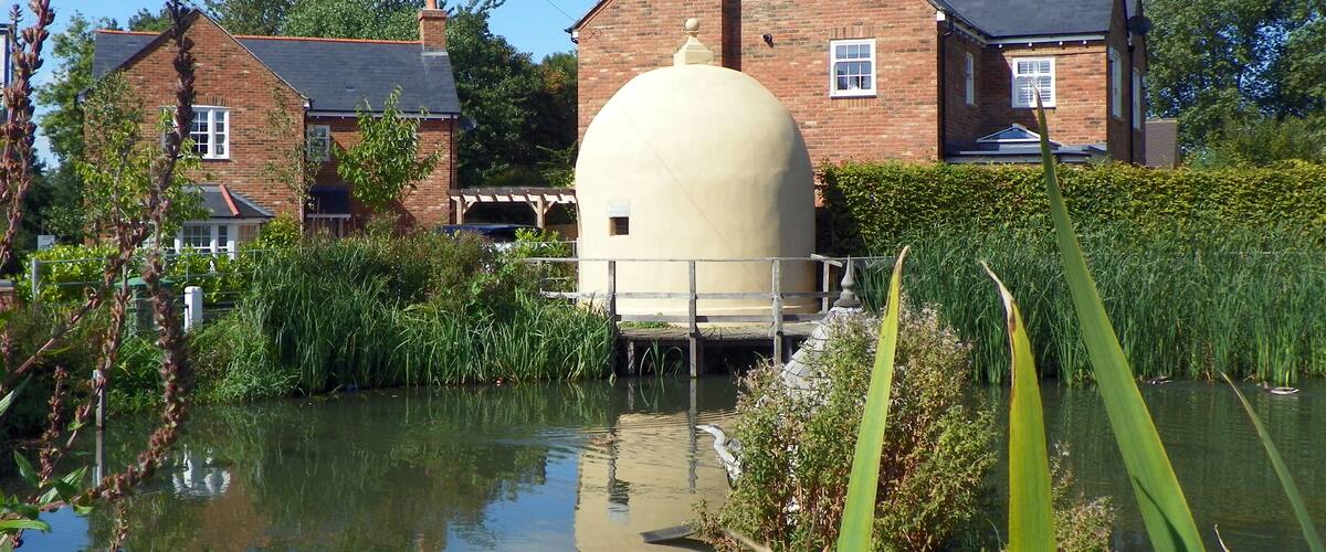 The cage on the pond, Shenley, Hertfordshire (Grade II). 18th century village lock-up. 6 September 2015.